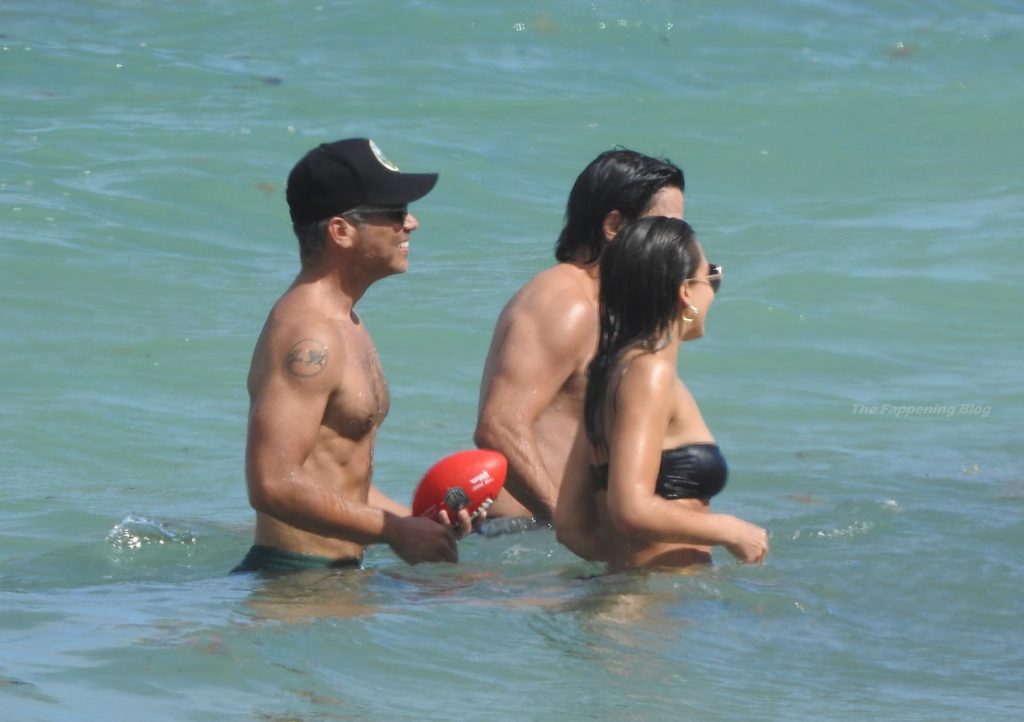 Jessica Alba Soaks Up the Sun in Miami with Her Husband Cash Warren (85 Photos)