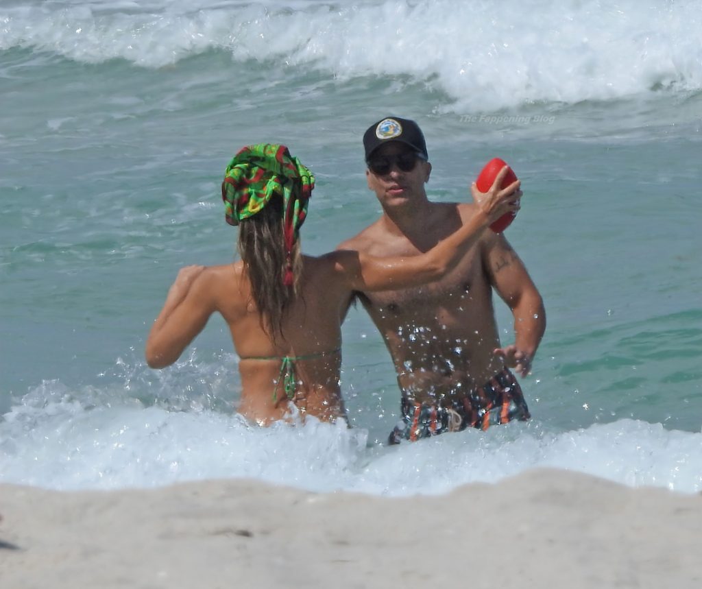 Jessica Alba Soaks Up the Sun in Miami with Her Husband Cash Warren (85 Photos)