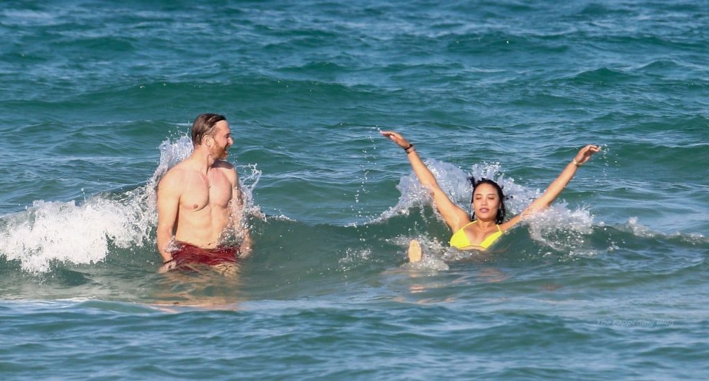 David Guetta &amp; Jessica Ledon Enjoy a Romantic Afternoon on Miami Beach (28 Photos)