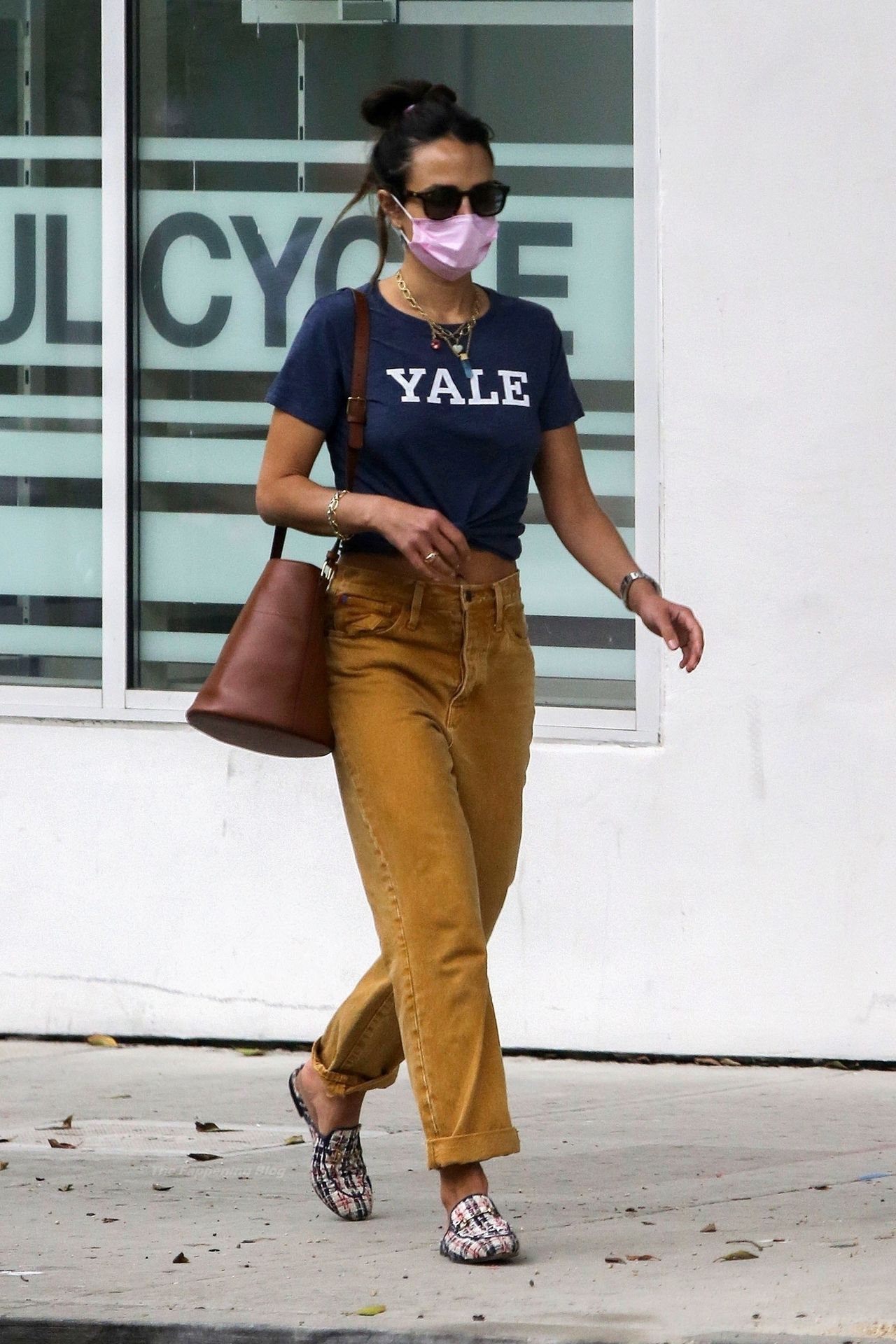 Jordana Brewster Wears Her Yale Spirit Photos Thefappening