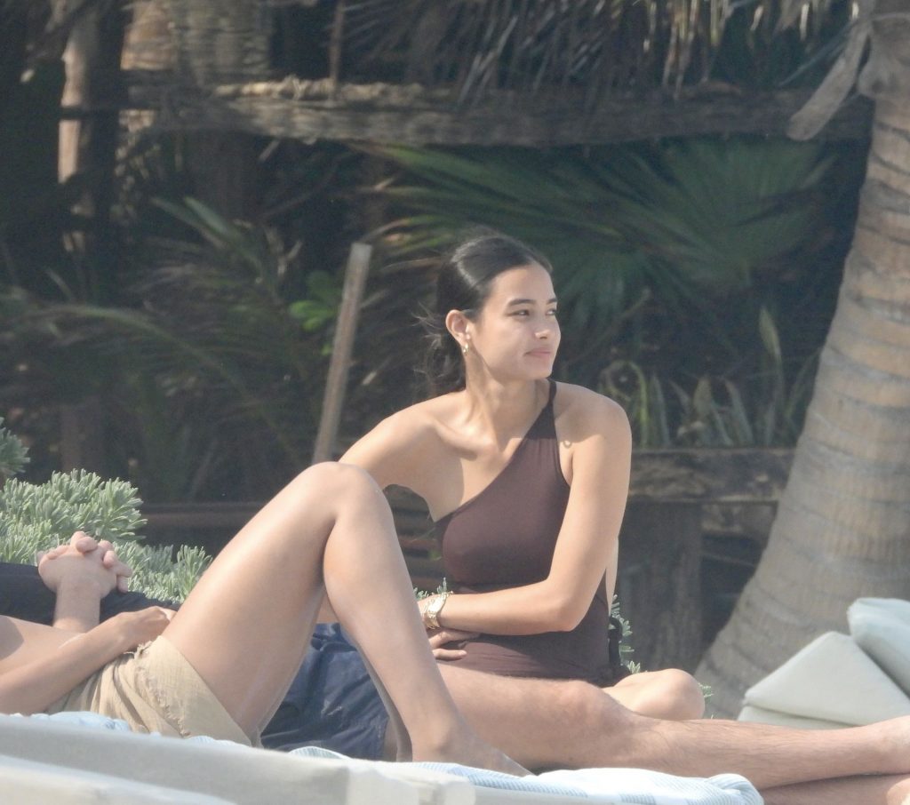 Kelsey Merritt Looks Stunning in a Swimsuit as She Relaxes in Mexico (65 Photos)
