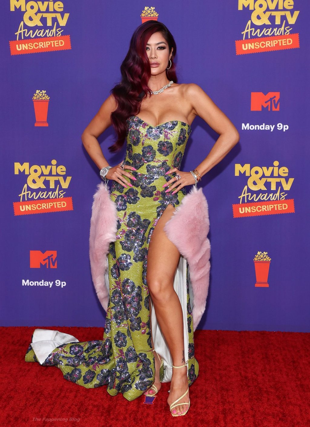 Kim Lee Flaunts Her Stunning Figure at the 2021 MTV Movie &amp; TV Awards (13 Photos + Videos)