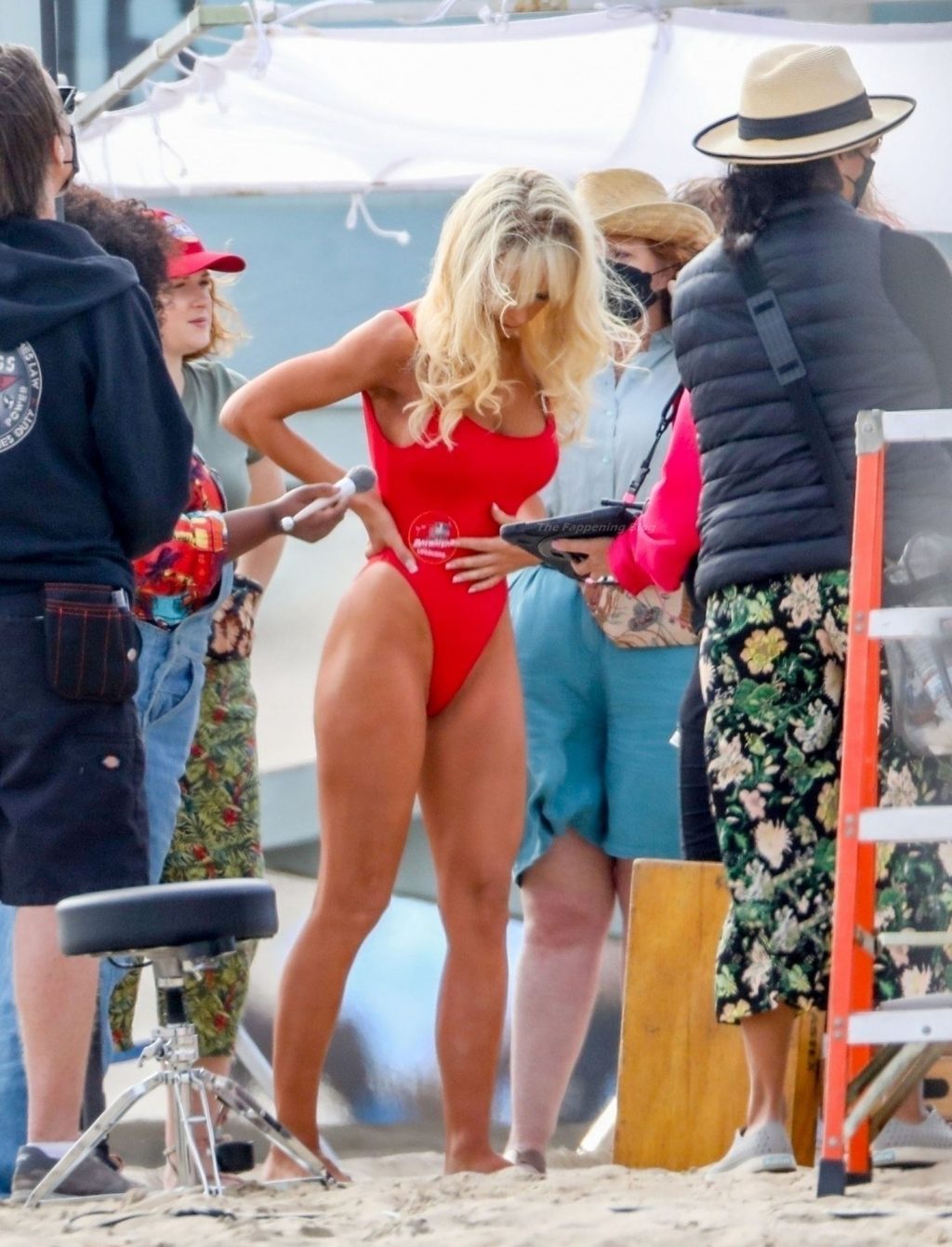 Lily James Transforms Into the Sexy 90’s Baywatch Icon Pamela Anderson on the Set in Malibu (147 Photos)