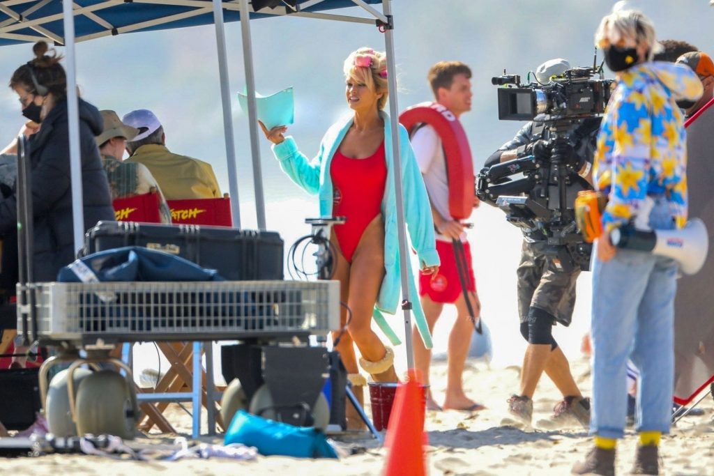 Lily James Transforms Into the Sexy 90’s Baywatch Icon Pamela Anderson on the Set in Malibu (147 Photos)