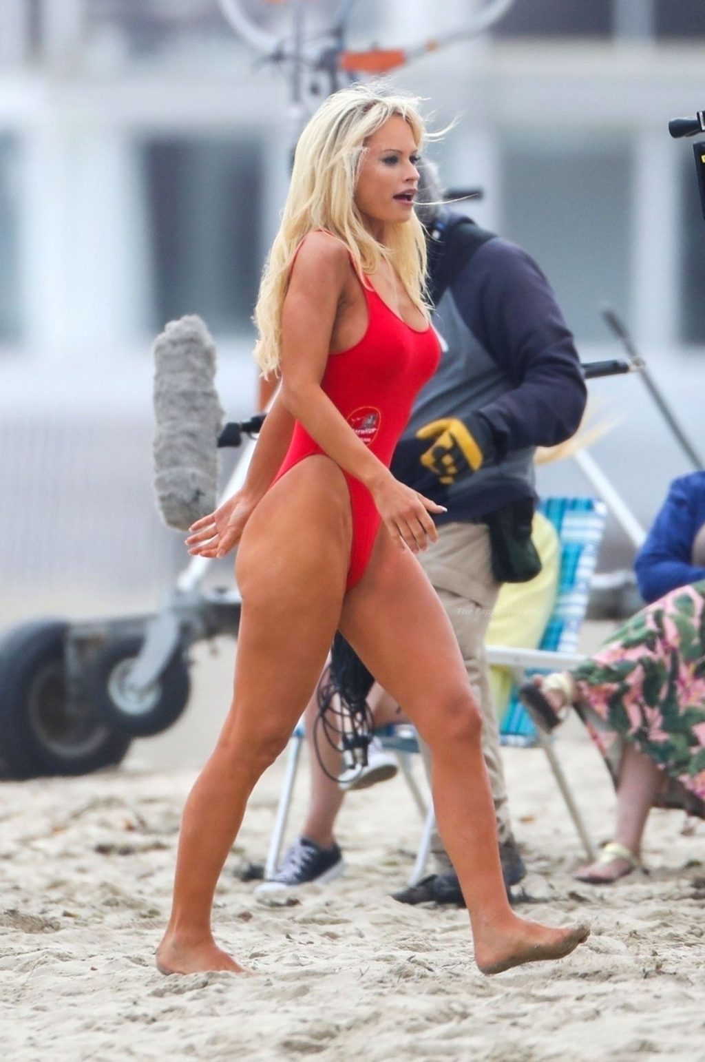 Lily James Transforms Into the Sexy 90’s Baywatch Icon Pamela Anderson on the Set in Malibu (147 Photos)