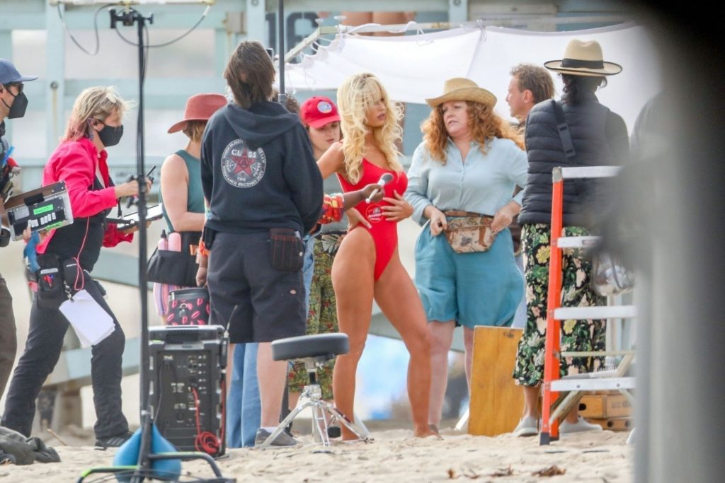 Lily James Transforms Into the Sexy 90’s Baywatch Icon Pamela Anderson on the Set in Malibu (147 Photos)