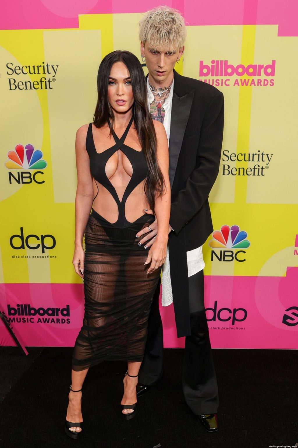 Megan Fox &amp; MGK Look Hot at the 2021 Billboard Music Awards (38 Photos + Video)