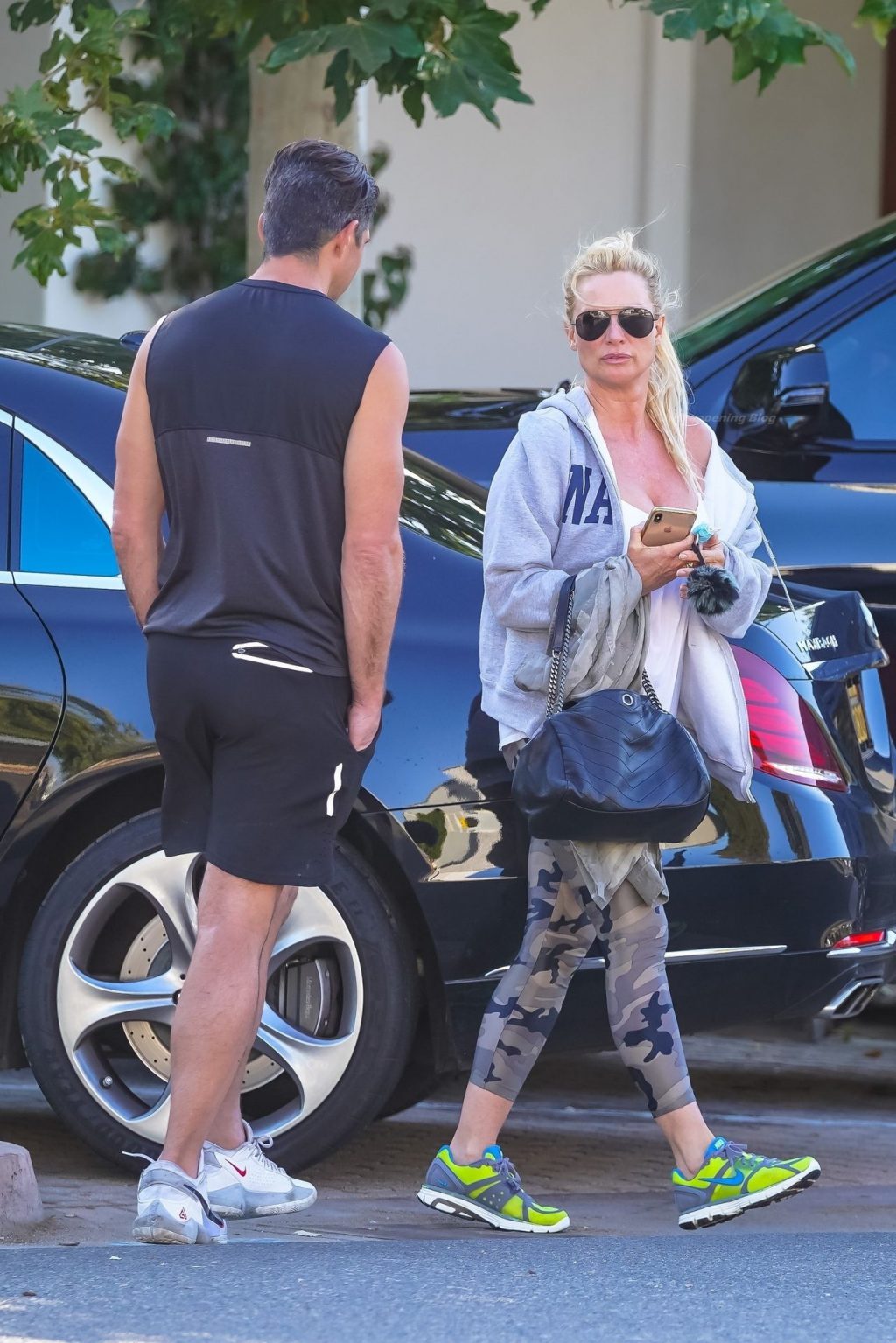 Nicollette Sheridan Gets Dressed in Athleisure For Dinner in Malibu (28 Photos)