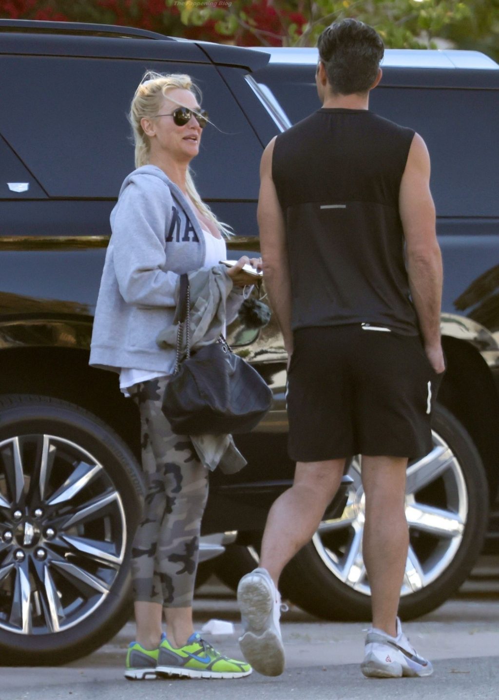 Nicollette Sheridan Gets Dressed in Athleisure For Dinner in Malibu (28 Photos)