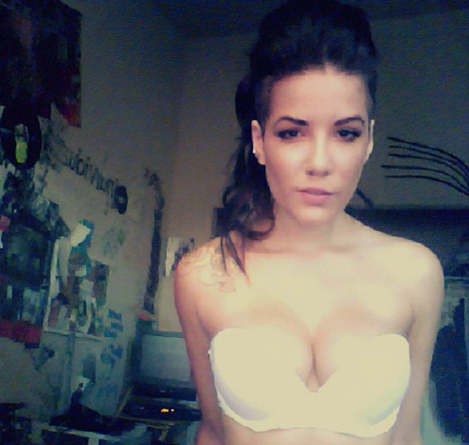 Halsey Nude LEAKED The Fappening &amp; Sexy (206 Photos, Porn Video &amp; Sexy Edits)