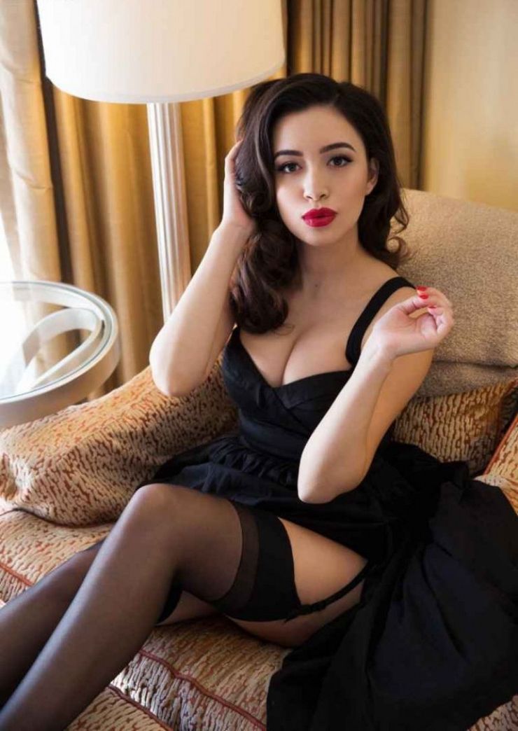 Christian Serratos Nude And Sexy (75 Photos + LEAKED Porn &amp; Videos)
