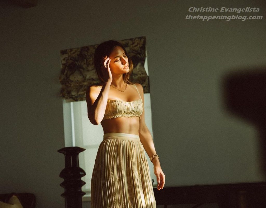 Christine Evangelista Nude &amp; Sexy Collection (51 Photos) [Updated 09/24/21]