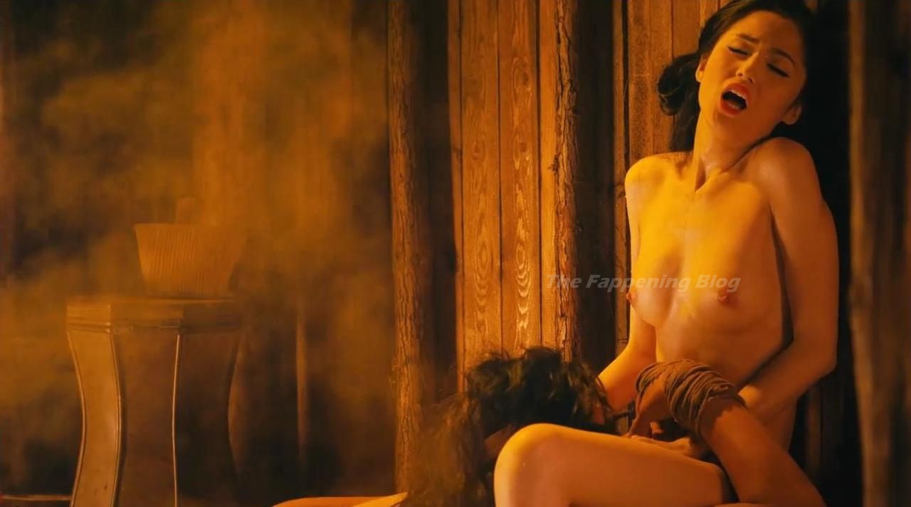 Leni Lan Nude & Sexy (23 Photos) .