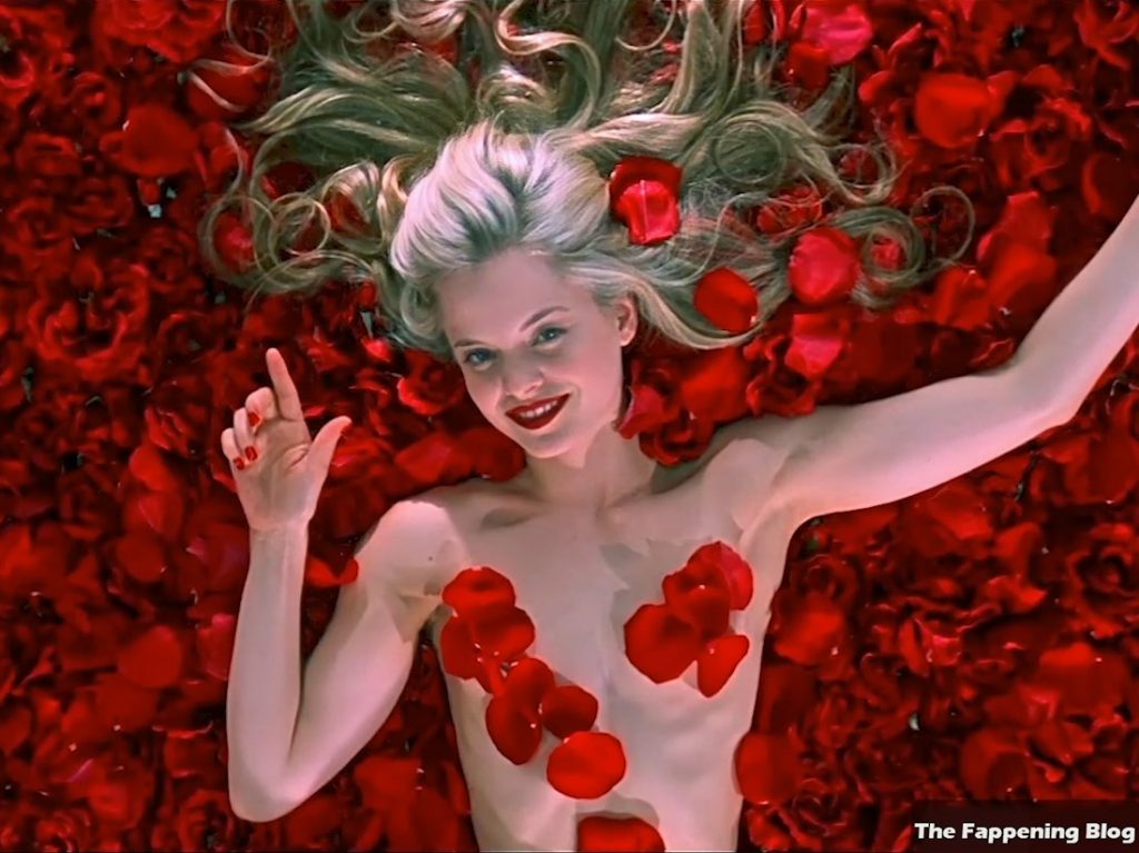 Mena Suvari Nude – American Beauty (14 Pics + Remastered &amp; Enhanced Video)
