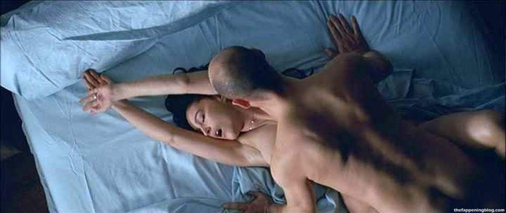 Monica Bellucci Nude &amp; Sexy Collection – Part 2 (150 Photos + Videos)