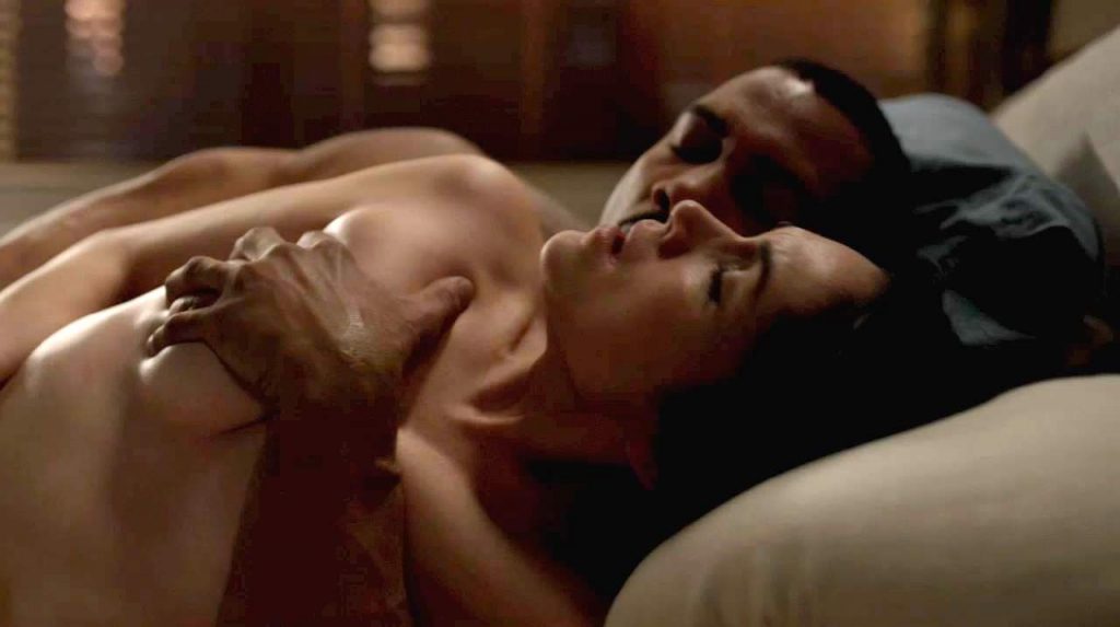 Lela Loren Nude, Topless &amp; Sexy (152 Photos + Sex Video Scenes)