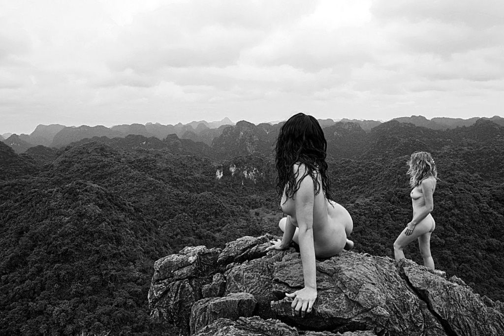 Lela Loren Nude, Topless &amp; Sexy (152 Photos + Sex Video Scenes)