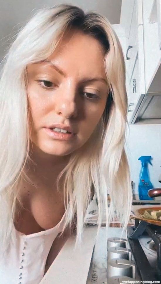 Alexandra Stan Nude Leaked The Fappening And Sexy (152 Photos + Boobs &amp; Pussy on Private Video)