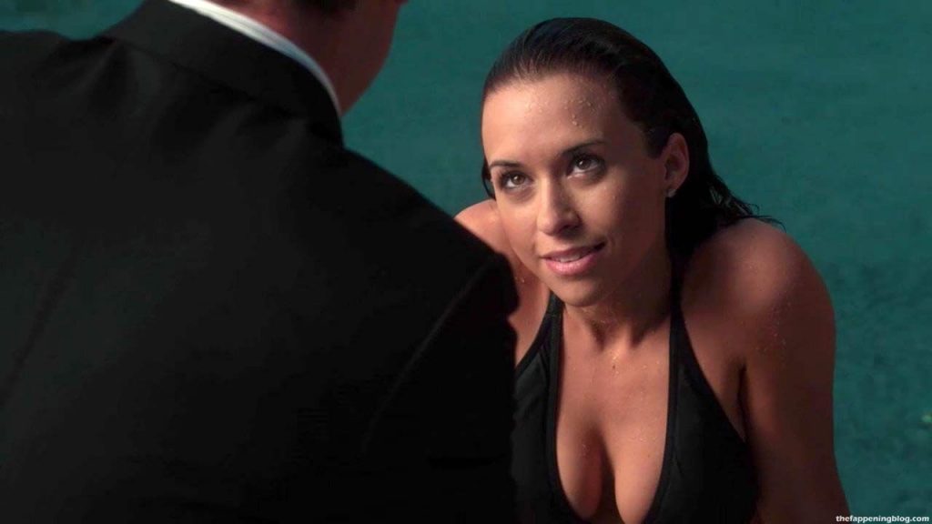 Lacey Chabert Nude &amp; Sexy (160 Photos + Hot Videos and Sex Scenes)