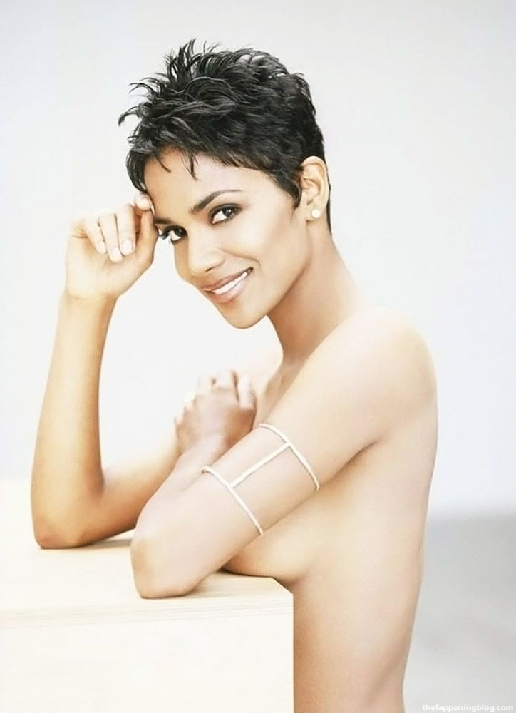 Halle Berry Nude &amp; Sexy (157 Photos + Sex Scenes Video Compilation)
