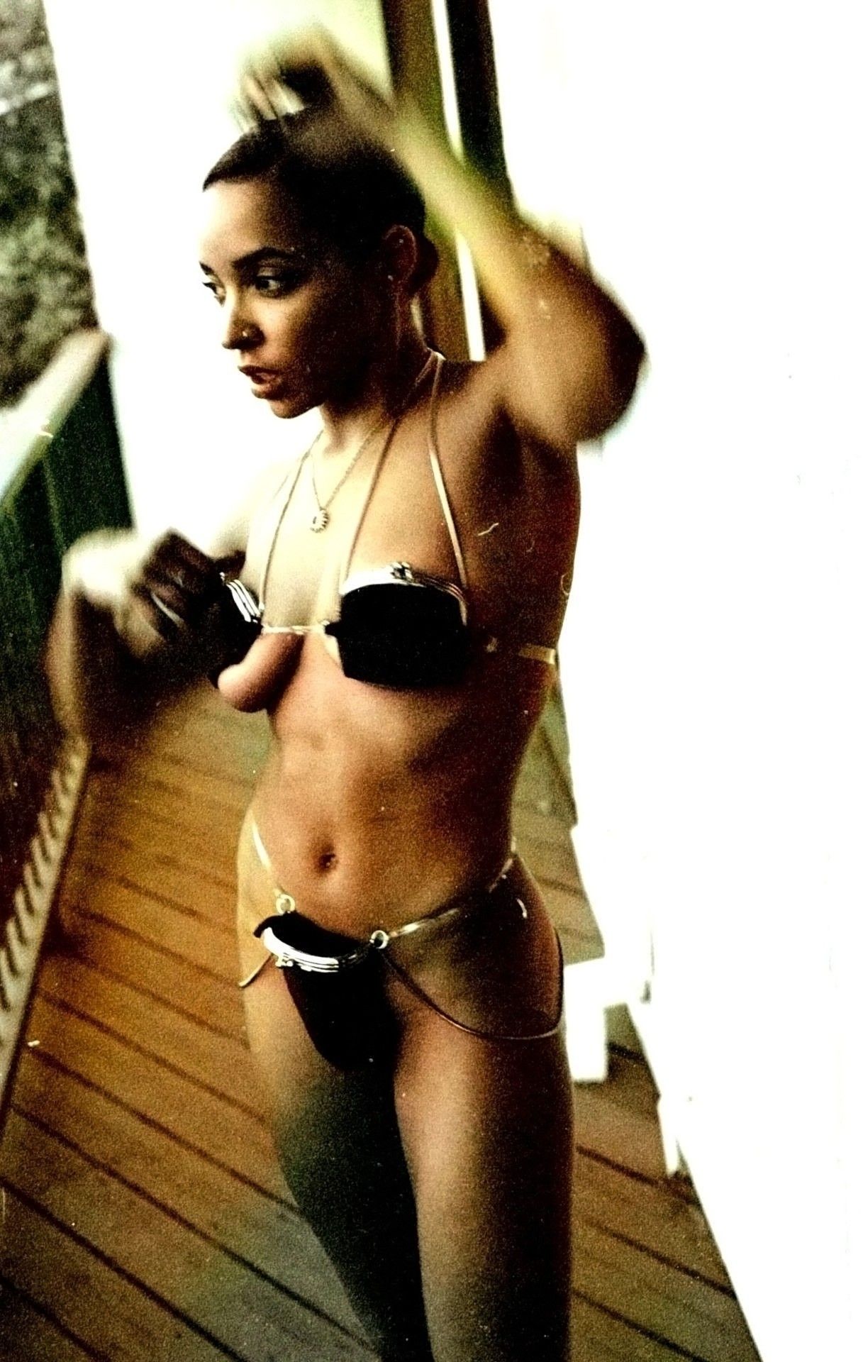 0512043027162_037_Tinashe-Nude-Sexy-Naked-Topless-61-thefappeningblog.com_.jpg