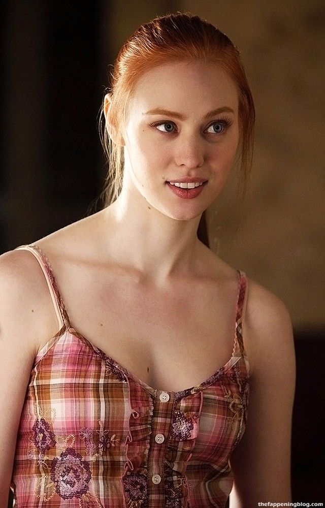 0523055438708_15_deborah-ann-woll-hot-skin-thefappeningblog.com1_.jpg