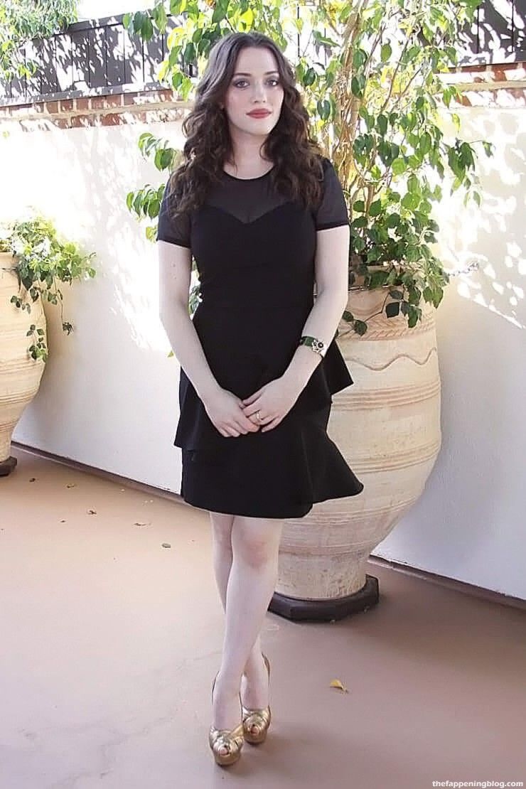 0523073501790_129_kat-dennings-feet-nude-naked-Com-38-thefappeningblog.com1_.jpg