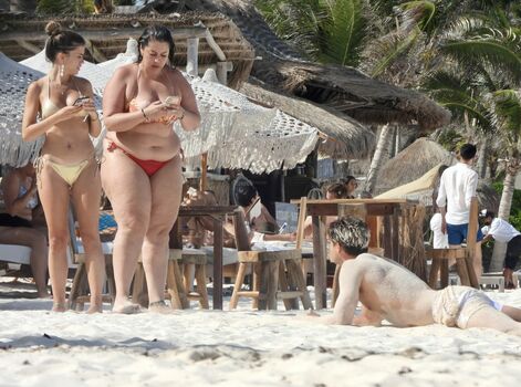 Rocio Camacho / rocioccamacho Nude Leaks Photo 27