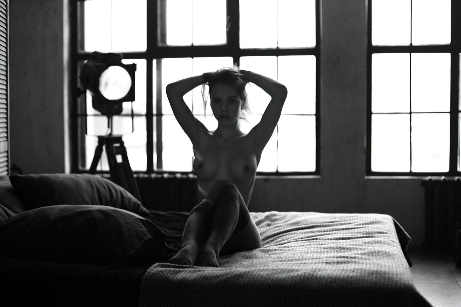 Aleksandra-Smelova-Topless-4.jpg