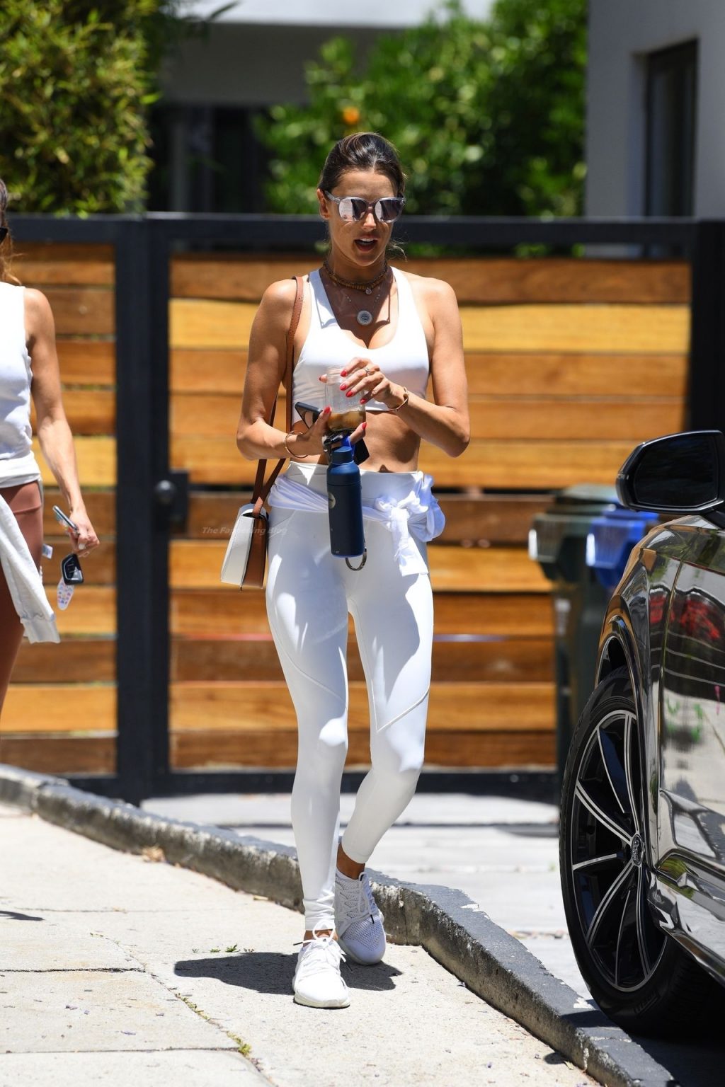 Alessandra Ambrosio Stuns in White as She Goes to a Nail Salon After Her Daily Exercise Routine (86 Photos)