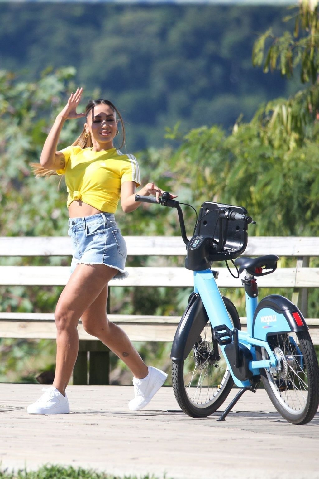 Anitta Films a Colorful Music Video in Rio (69 Photos)