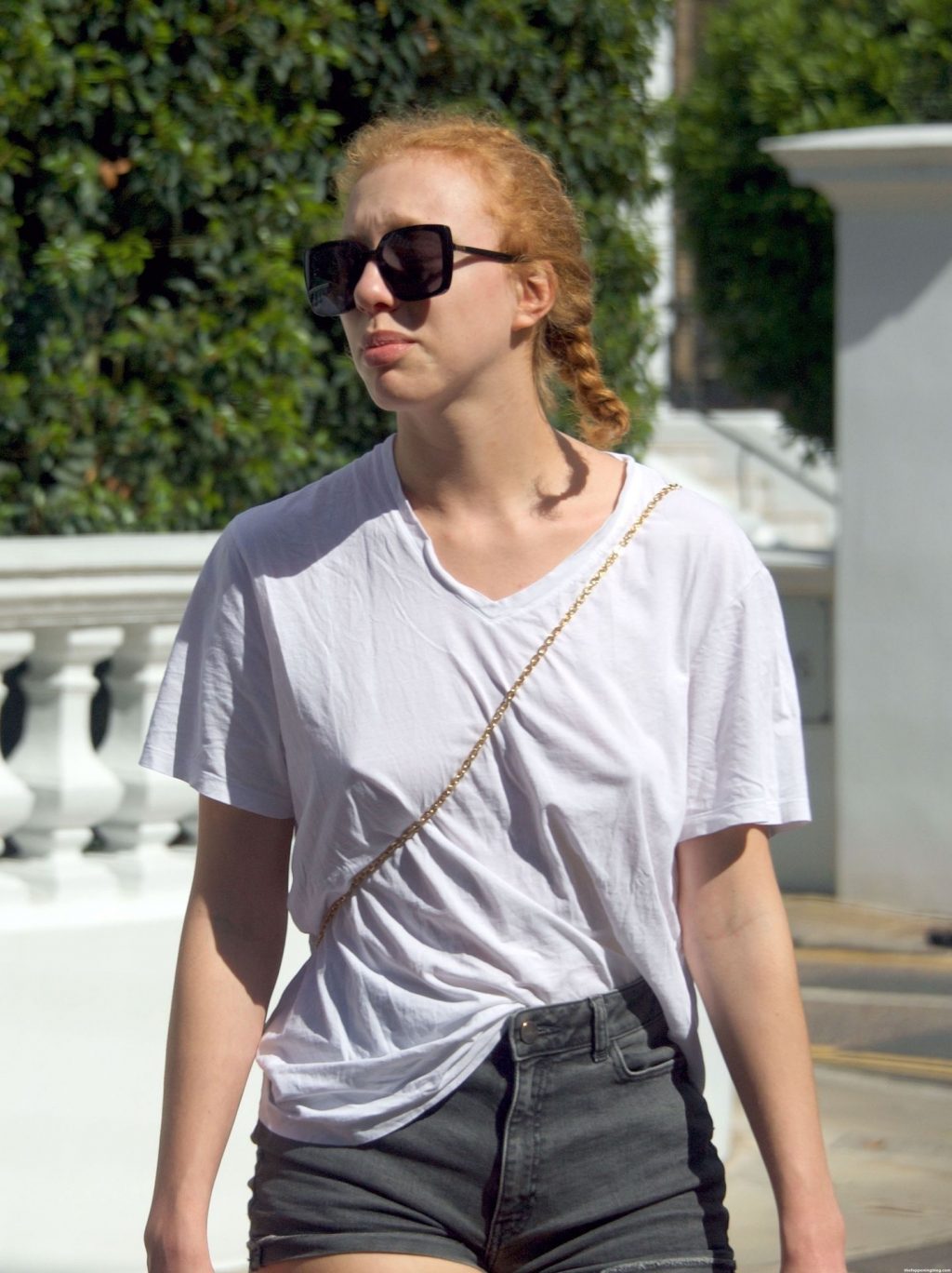 Braless Anna Ermakova Shows Off Her Fashionable Dress Sense As She Strolls in London (56 Photos)