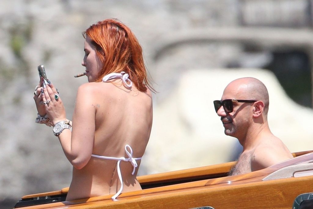 Bella Thorne Spends a Few Days Chilling Out With Her Boyfriend on Their Holidays in Lake Como (102 Photos)