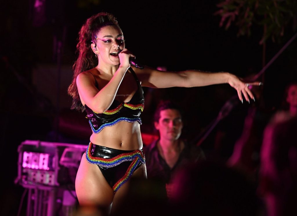 Charli XCX Performs at The Oasis (93 Photos)