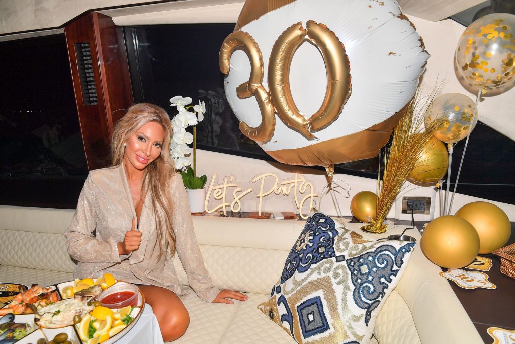 Farrah Abraham Celebrates Her 30th Birthday On a Yacht in Malibu (25 Photos)