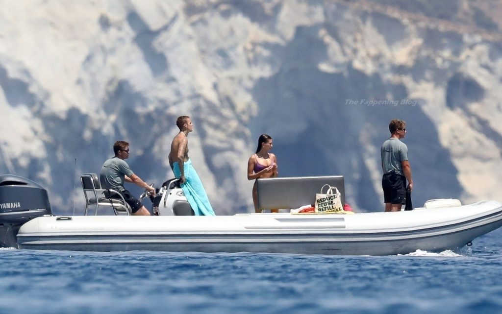 Justin Bieber &amp; Hailey Baldwin Enjoy a Romantic Holiday on the Greek Island of Milos (38 Photos)