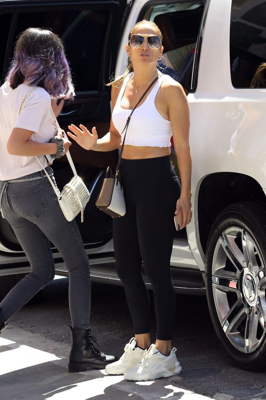 Jennifer Lopez Gives Us Some Midriff Action While Shopping in Beverly Hills (29 Photos)