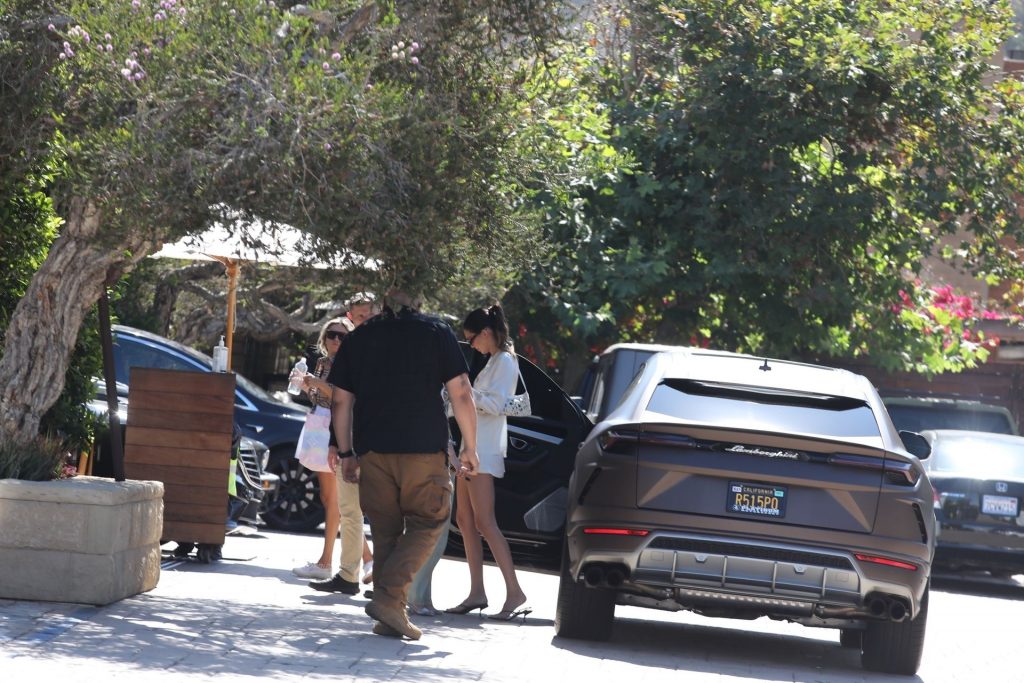 Braless Kendall Jenner Joins Her Friends at Soho House Malibu (92 Photos)