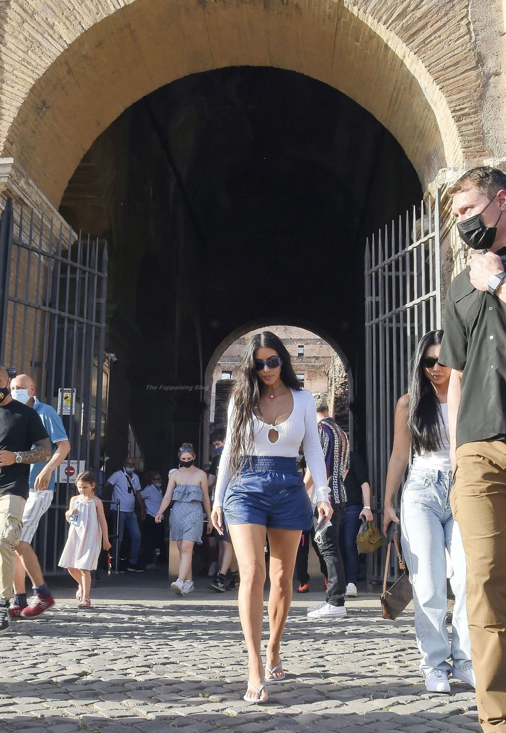 Kim Kardashian is Pictured Sightseeing in Rome (77 Photos)