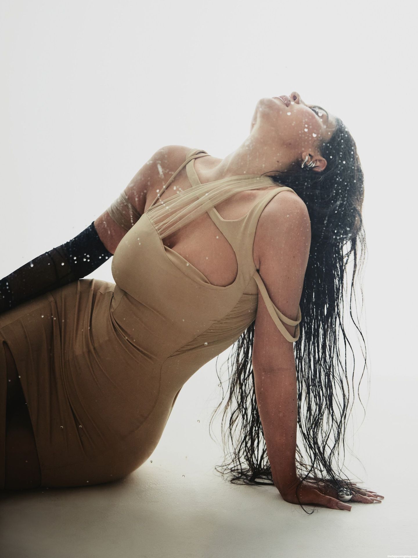 Kylie-Jenner-Sexy-Photoshoot-371-thefappeningblog.com_.jpg