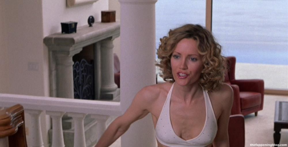 Leslie-Mann-nude-and-sexy-2-thefappeningblog.com1_.jpg