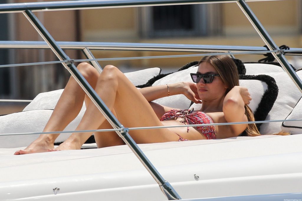 Lorena Rae is Seen on Yacht in Saint-Tropez (41 Photos)