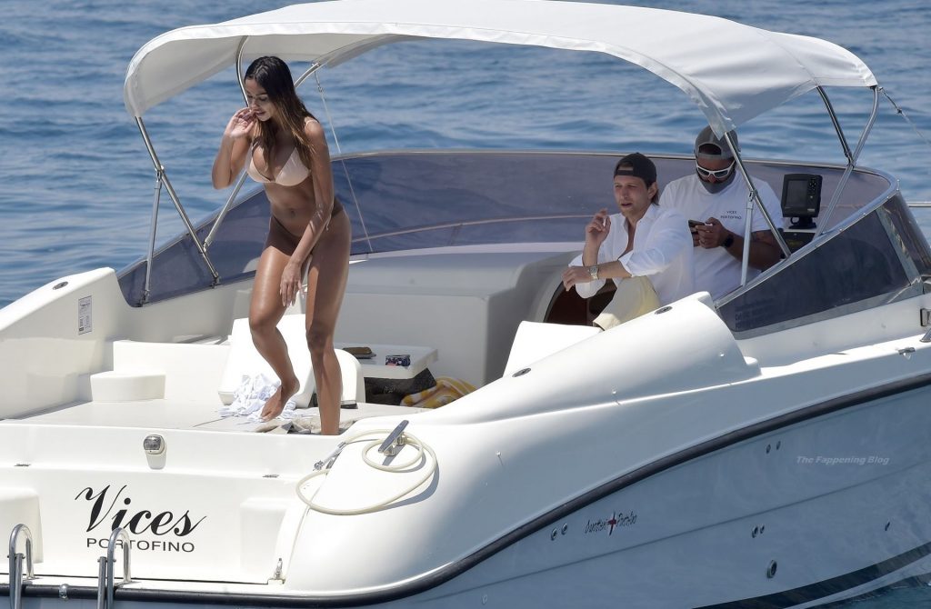 Madalina Ghenea is Pictured With Her New Boyfriend on a Boat in Portofino (38 Photos)