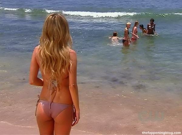 Marisa Miller Nude, Topless &amp; Hot (153 Photos + Sexy Video Scenes)