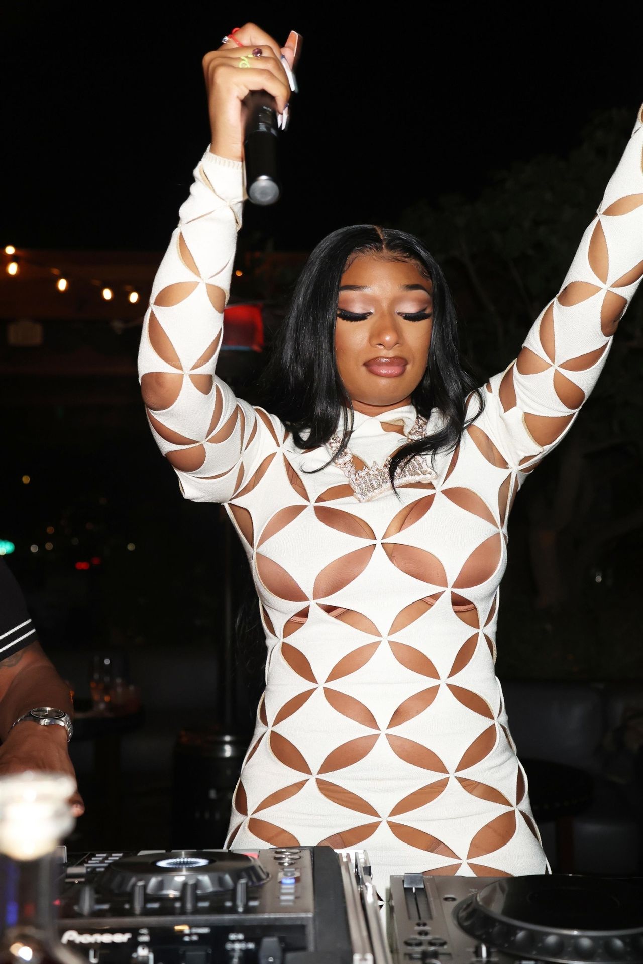Megan-Thee-Stallion-See-Through-Sexy-The-Fappening-Blog-15.jpg