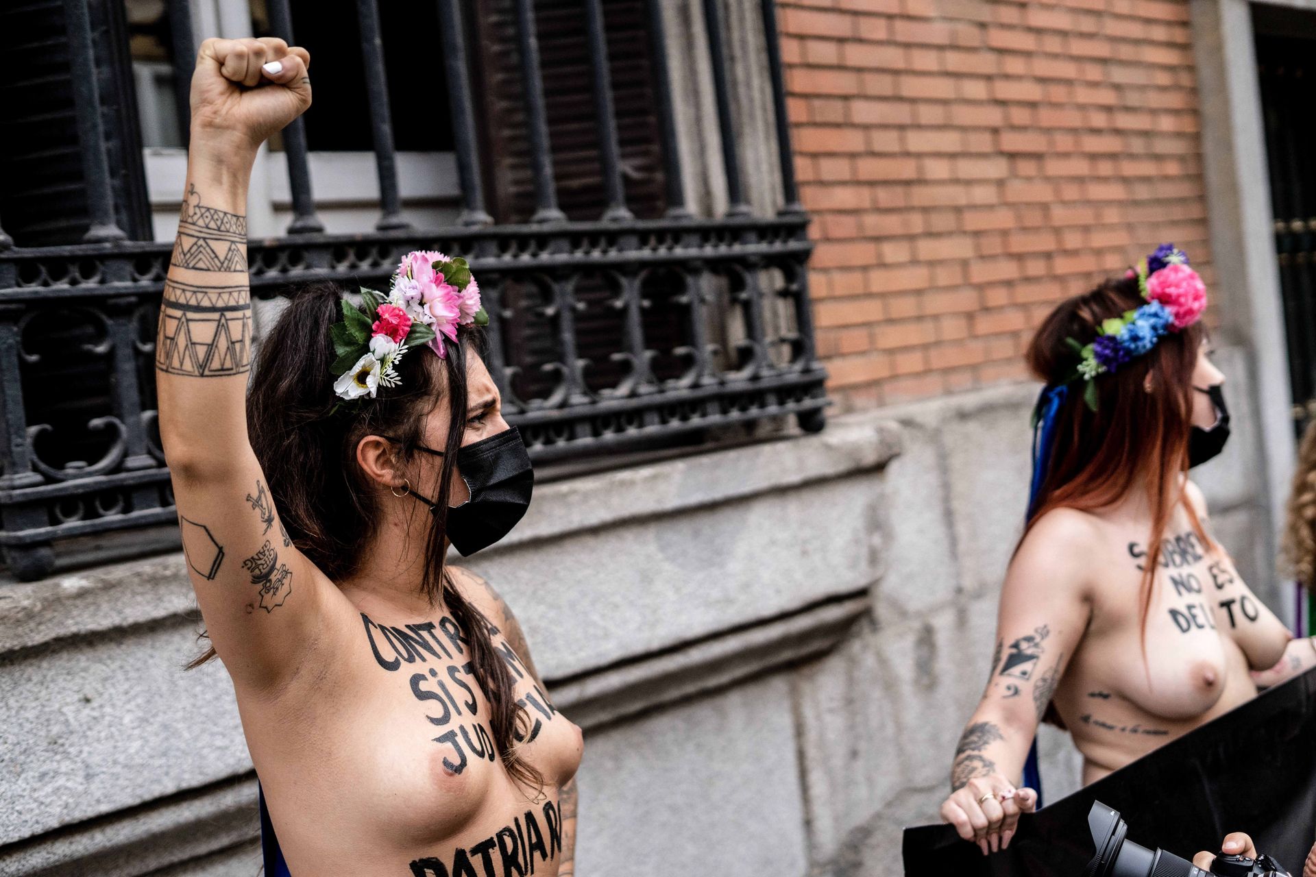 Nude-Femen-Activists-The-Fappening-Blog-19.jpg