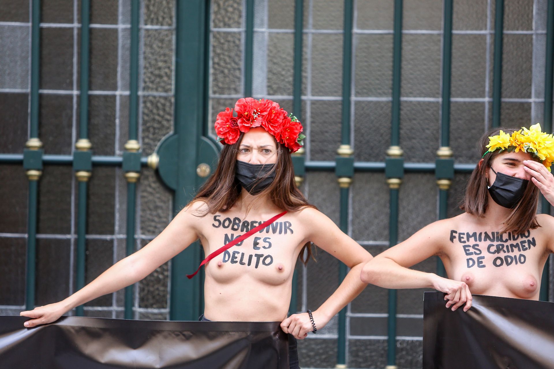 Nude-Femen-Activists-The-Fappening-Blog-36.jpg