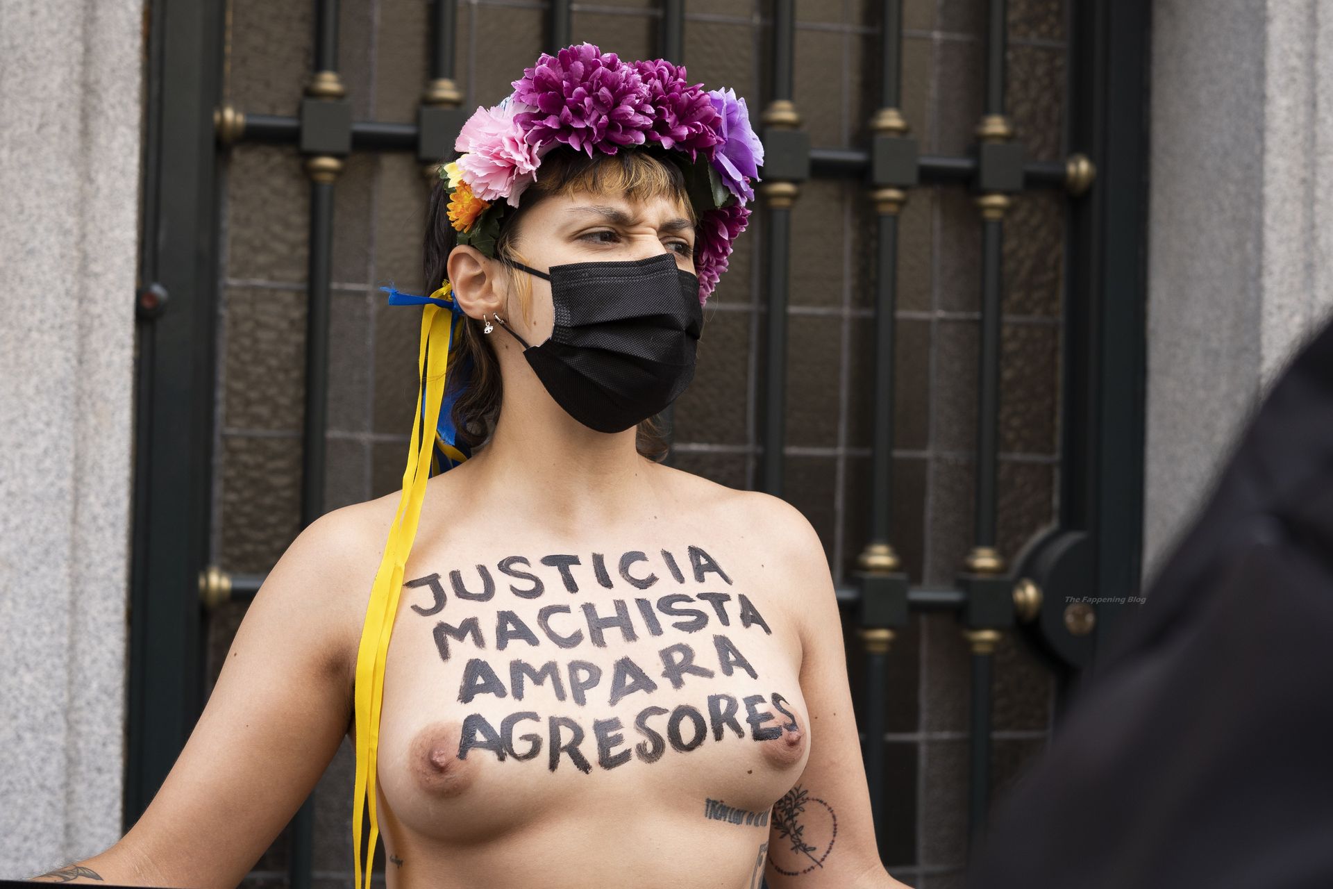 Nude-Femen-Activists-The-Fappening-Blog-4.jpg