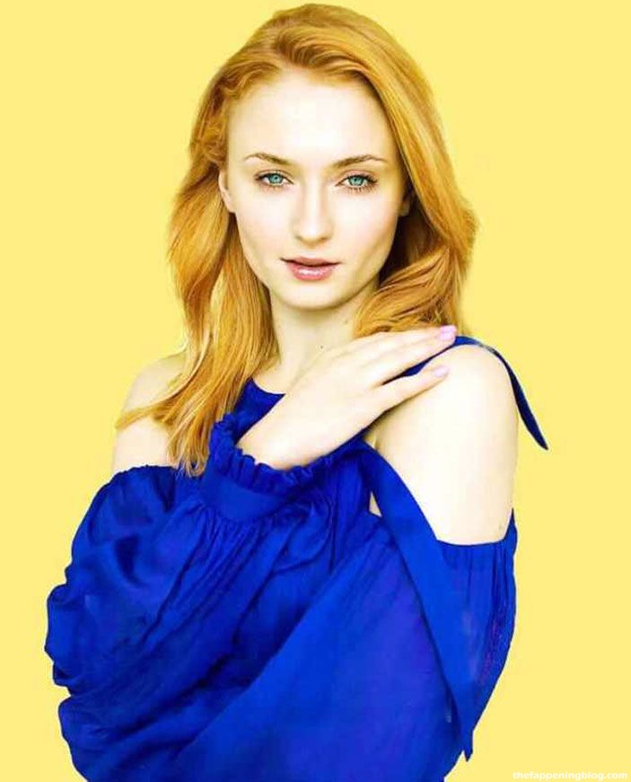 Sophie Turner Sexy Collection – Part 2 (140 Photos + Videos)