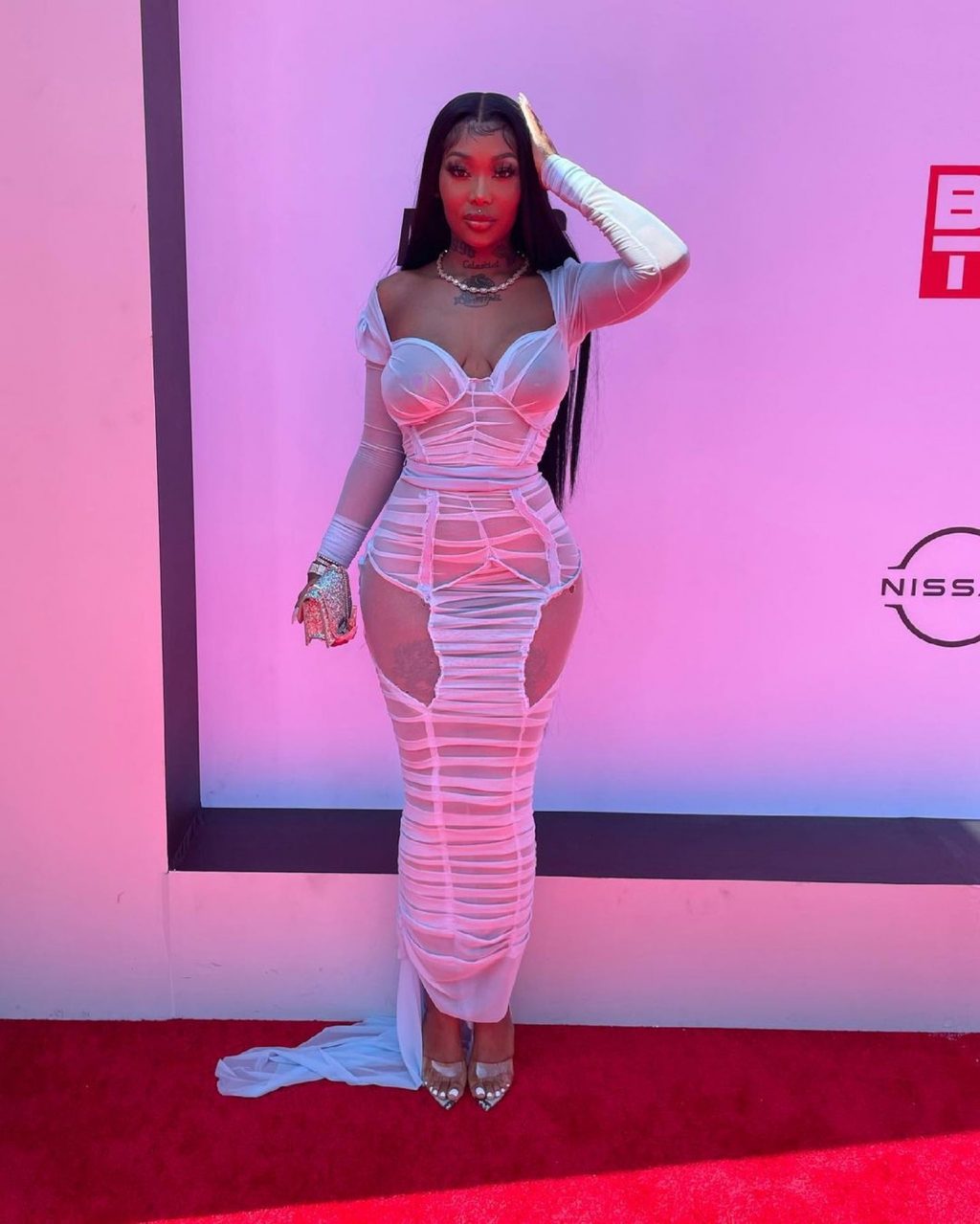 Summer Walker Flaunts Her Nude Tits at the BET Awards (19 Photos + Video)